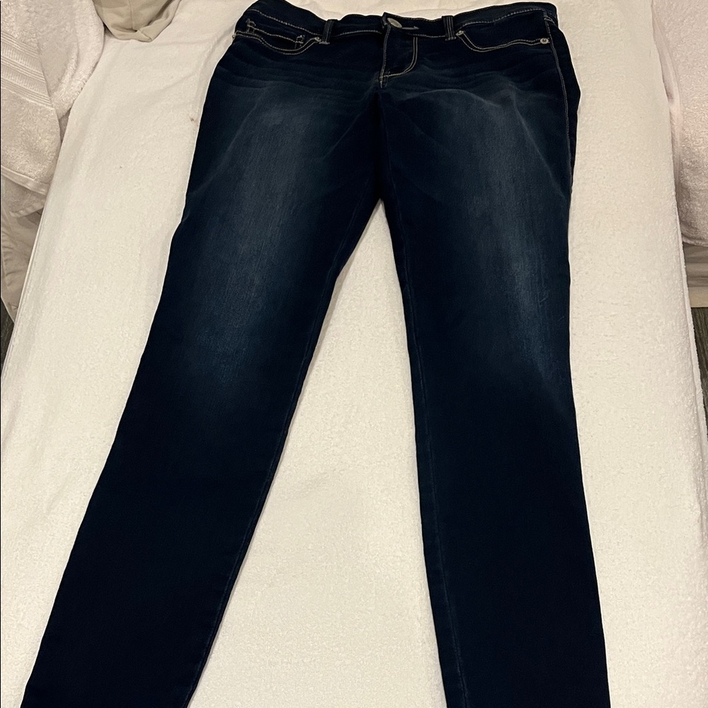 Express Women’s Skinny Jeans in Dark Indigo Wash